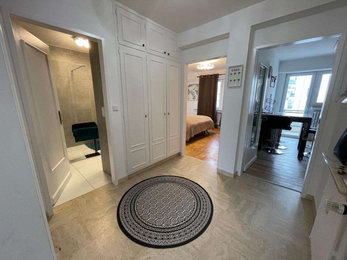 Bonnevoie, Charmant Appartment Avec Parking Prive Luxemburg Exterior foto